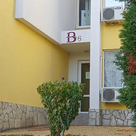 Family Apartament Crown-bastetbs Apartment Sveti Vlas