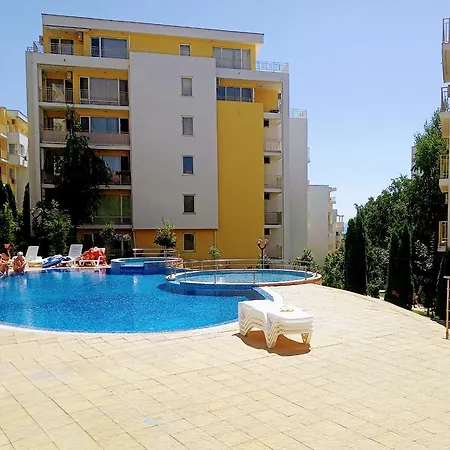 Family Apartament Crown-bastetbs Apartment Sveti Vlas